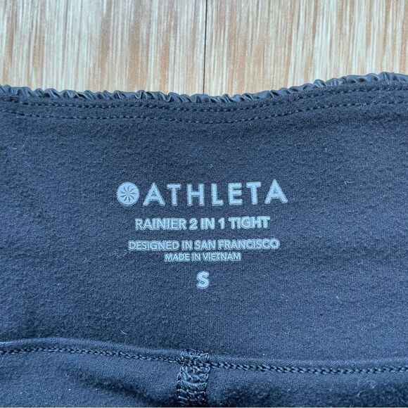 Athleta Black Rainier 2-in-1 Tight Layered Shorts Leggings Combo - Size: Small - Picture 5 of 10